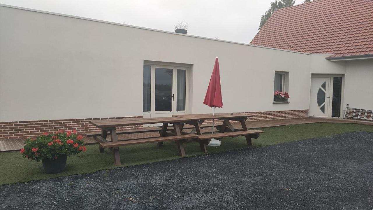 Camping La Haie Penee **** Сант-Контан-ан-Турмо Екстериор снимка