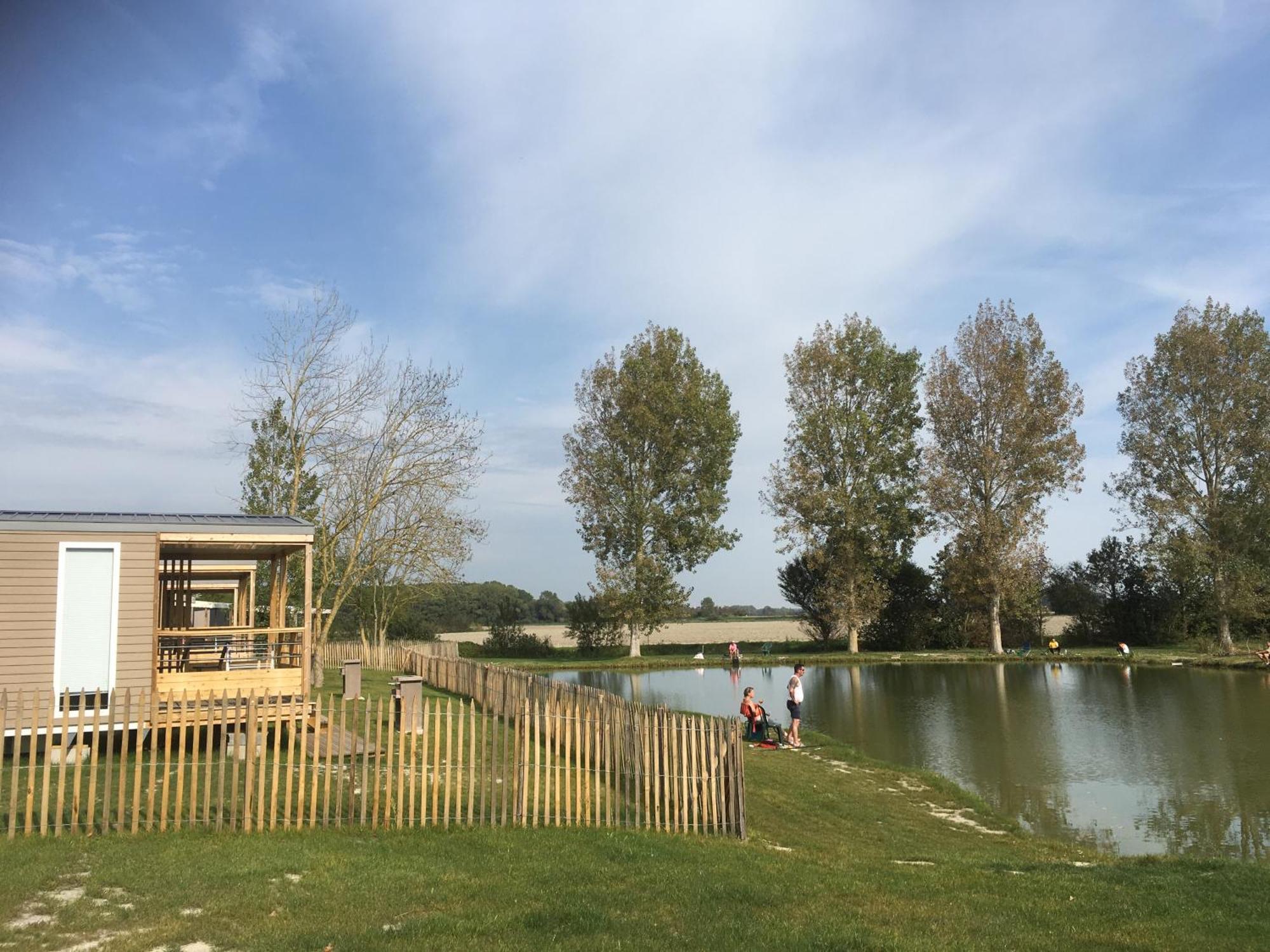 Camping La Haie Penee **** Сант-Контан-ан-Турмо Екстериор снимка