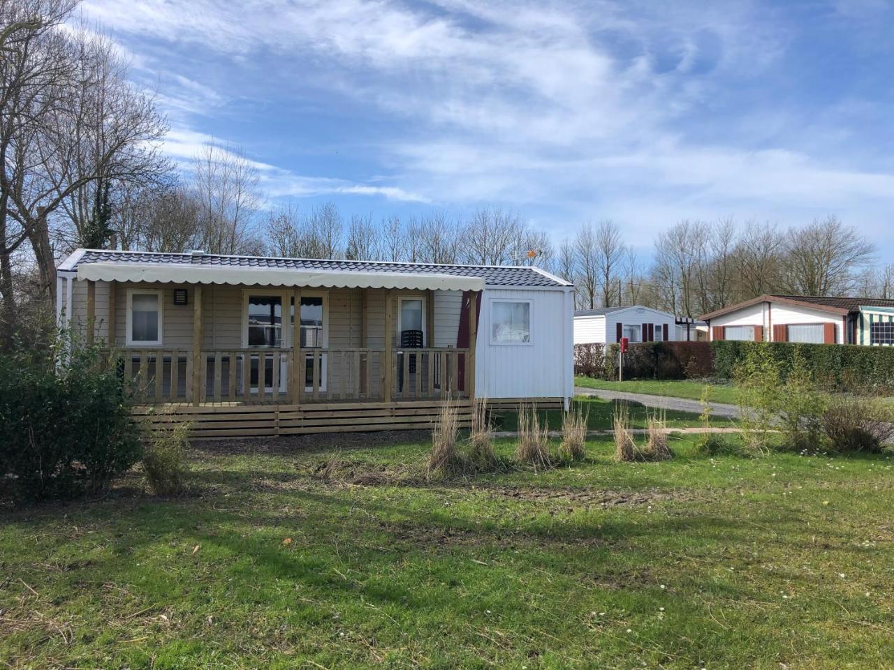 Camping La Haie Penee **** Сант-Контан-ан-Турмо Екстериор снимка